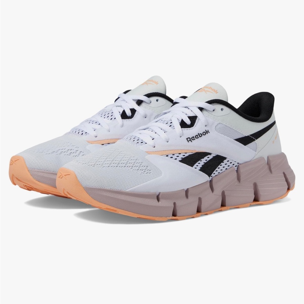 Reebok Zig Dynamica 5 Sneakers in Lilac